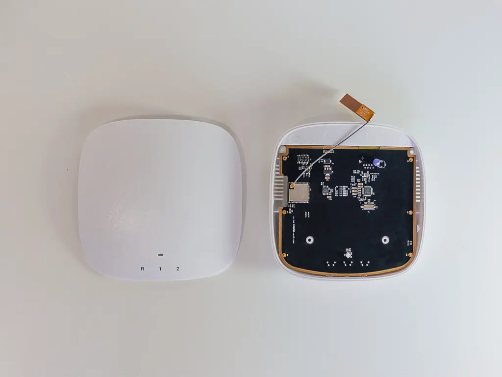 ESP32 gateway disassembled